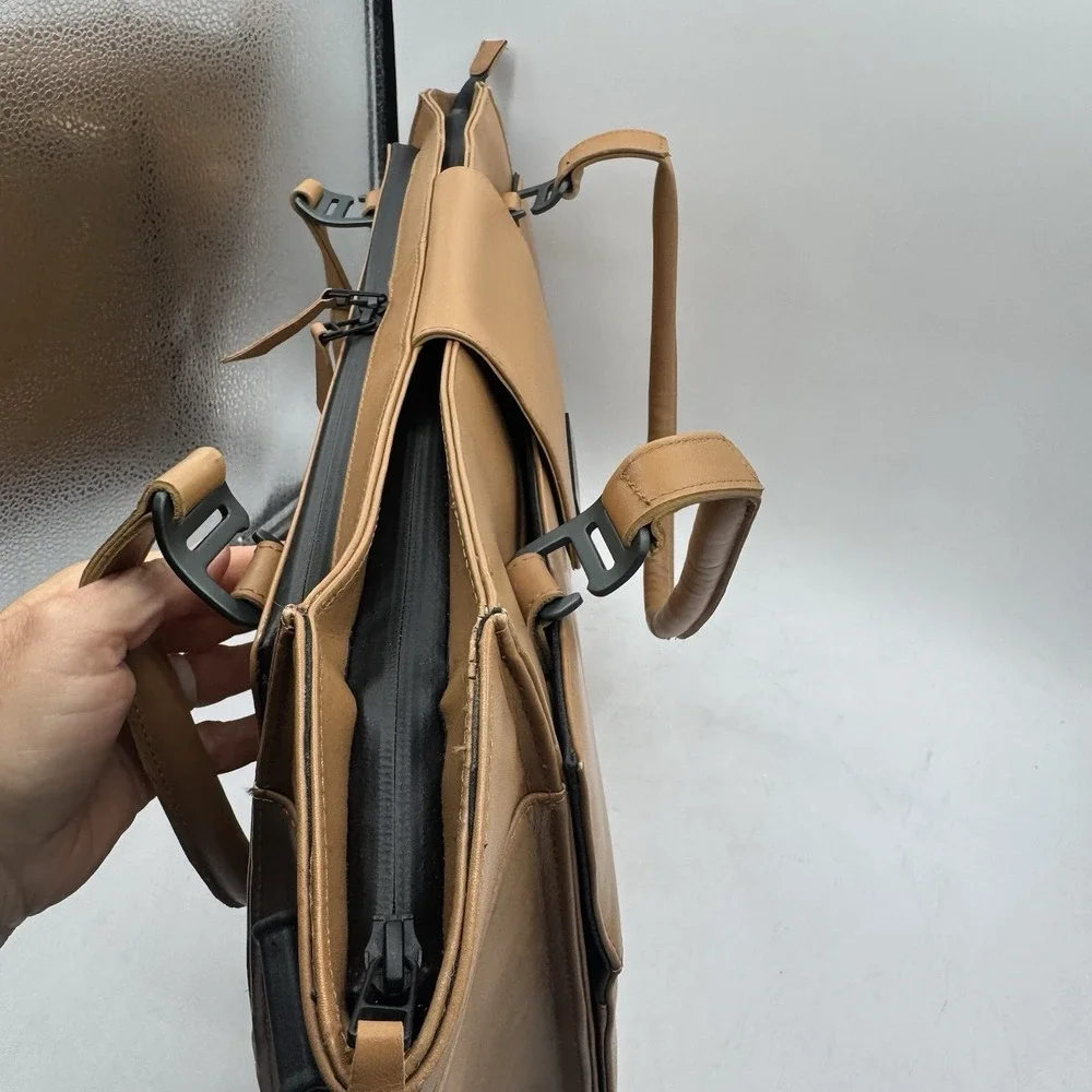 Nomahawk Urban Nomad Leather Tote Shoulder Bag Remote Laptop Platform Commuter